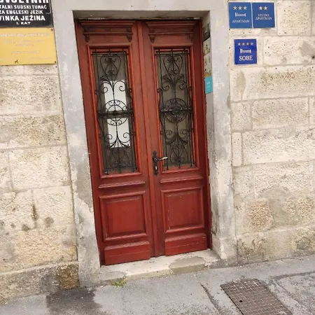Anajogo Apartment
